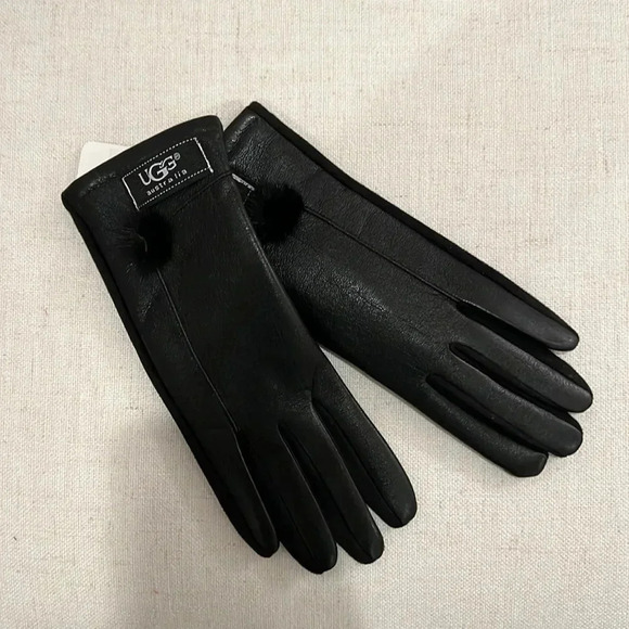 Black leather gloves UGG - Picture 1 of 3
